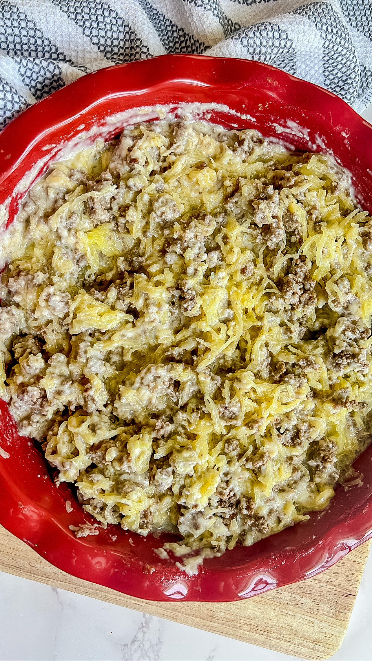 beef alfredo with spaghetti squash noodles